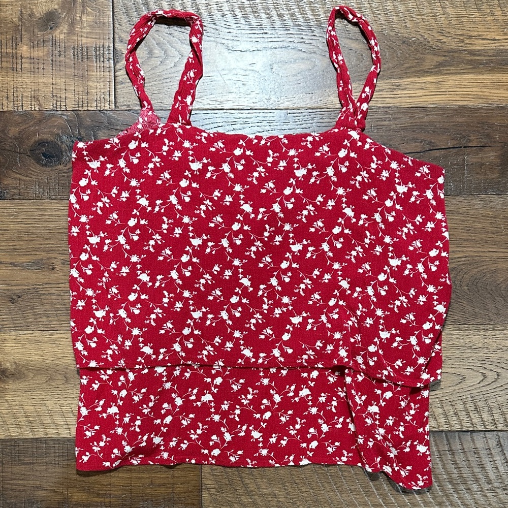 Bobeau Crimson Floral Patterned Top
